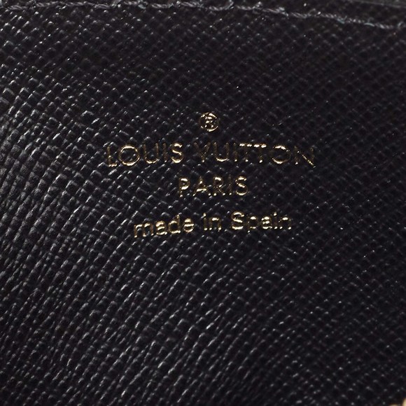 LOUIS VUITTON Monogram Canvas Slim Purse - Picture 8 of 8